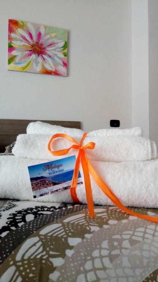 ساليرنو B&B Malaga المظهر الخارجي الصورة