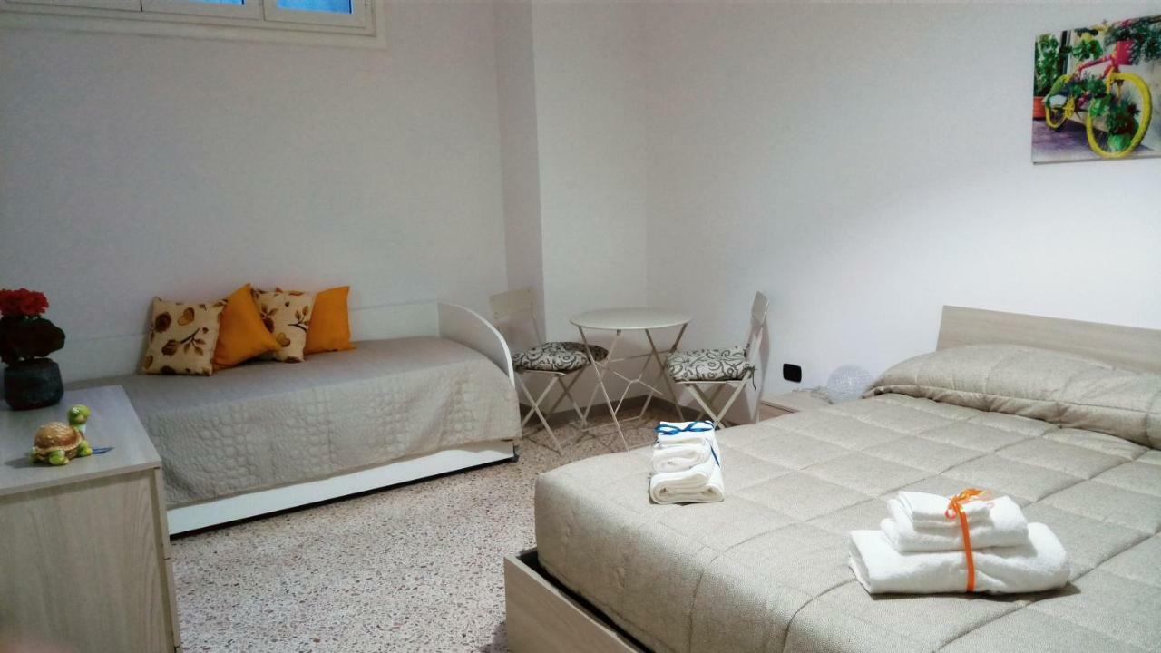 ساليرنو B&B Malaga المظهر الخارجي الصورة